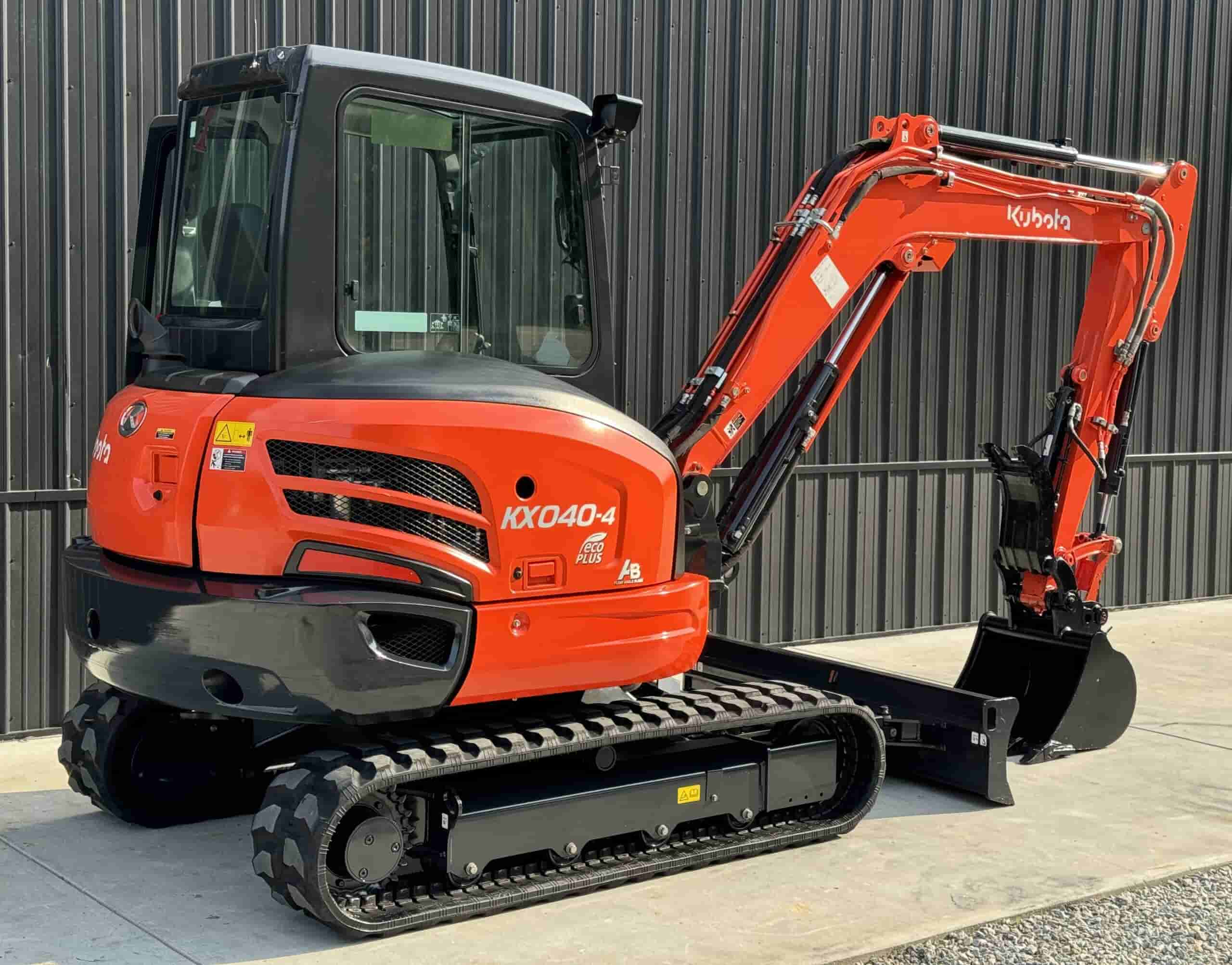 2022 KUBOTA KX040-4 Only 191 Hrs
